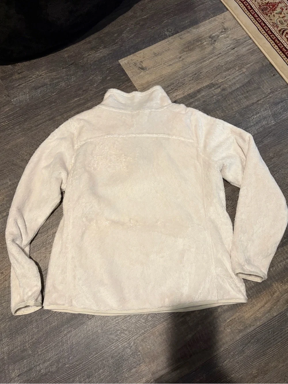 Women’s North Face Fleece - Picture 2 of 4